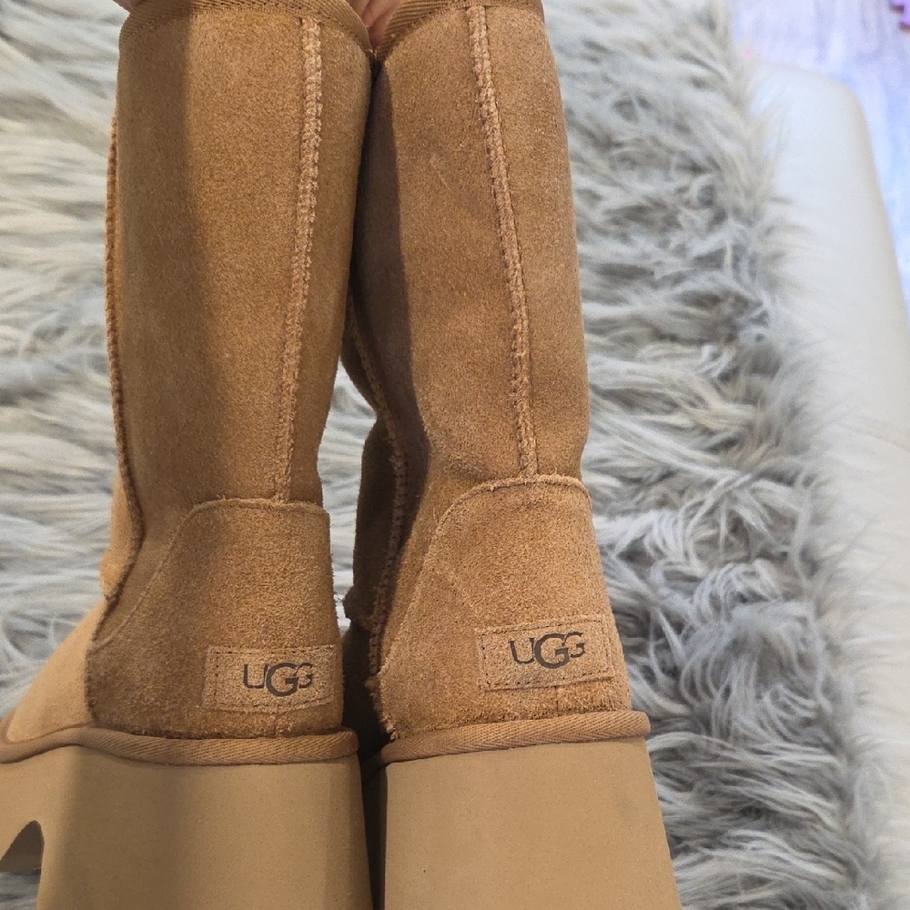 UGG Women's Brown Heeled Boots